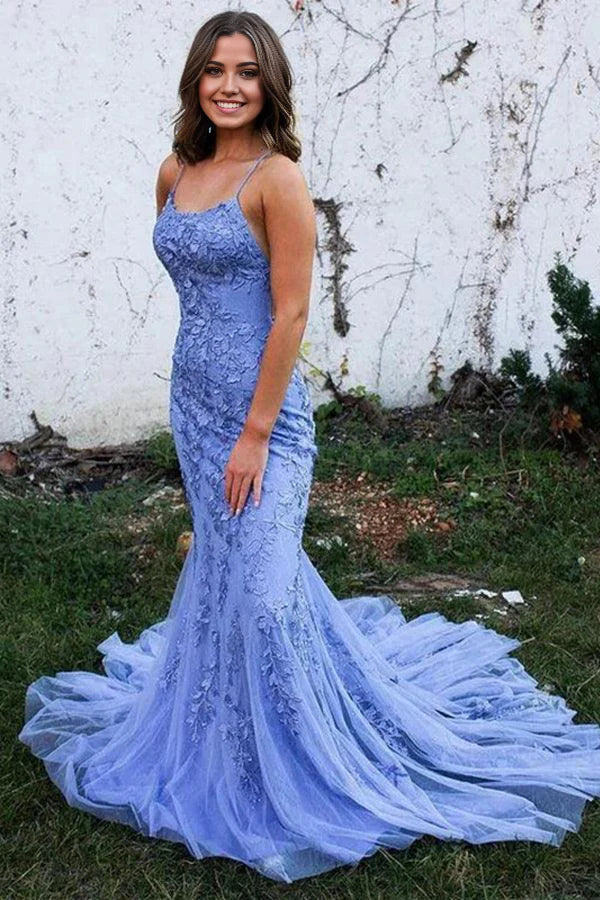Vestidos de fiesta largos de sirena con espalda descubierta y encaje azul.